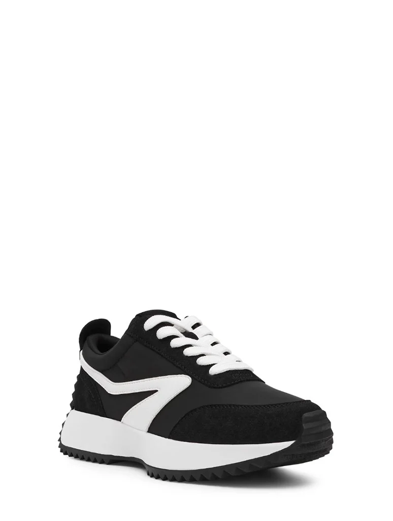 DV Bynx Sneaker - Image 25