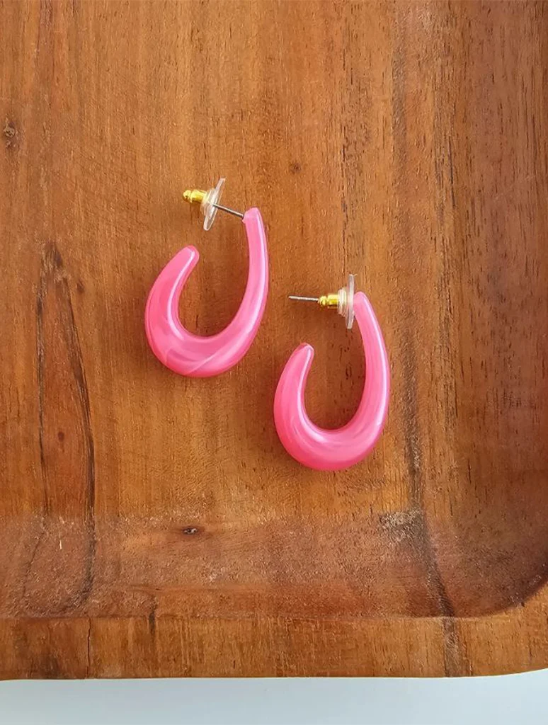 Julie Hoops